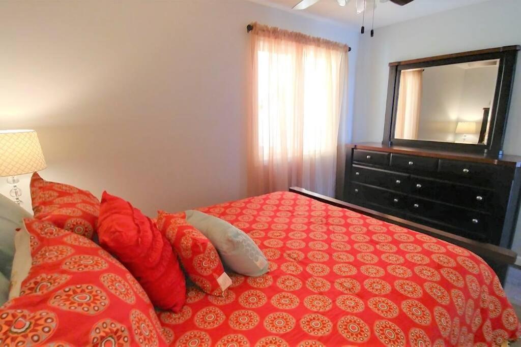 Peace Of Heaven ~ Modern Chic Cabin W/ Majestic Mountain Views Брайсън Сити Екстериор снимка